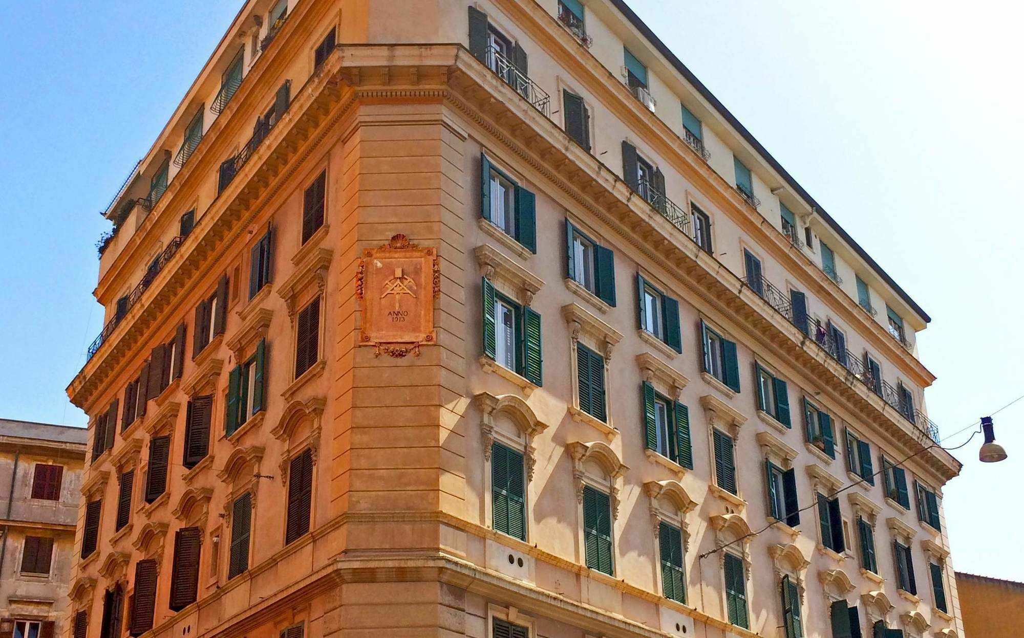 Miclad Colosseum Guest House Рим Экстерьер фото